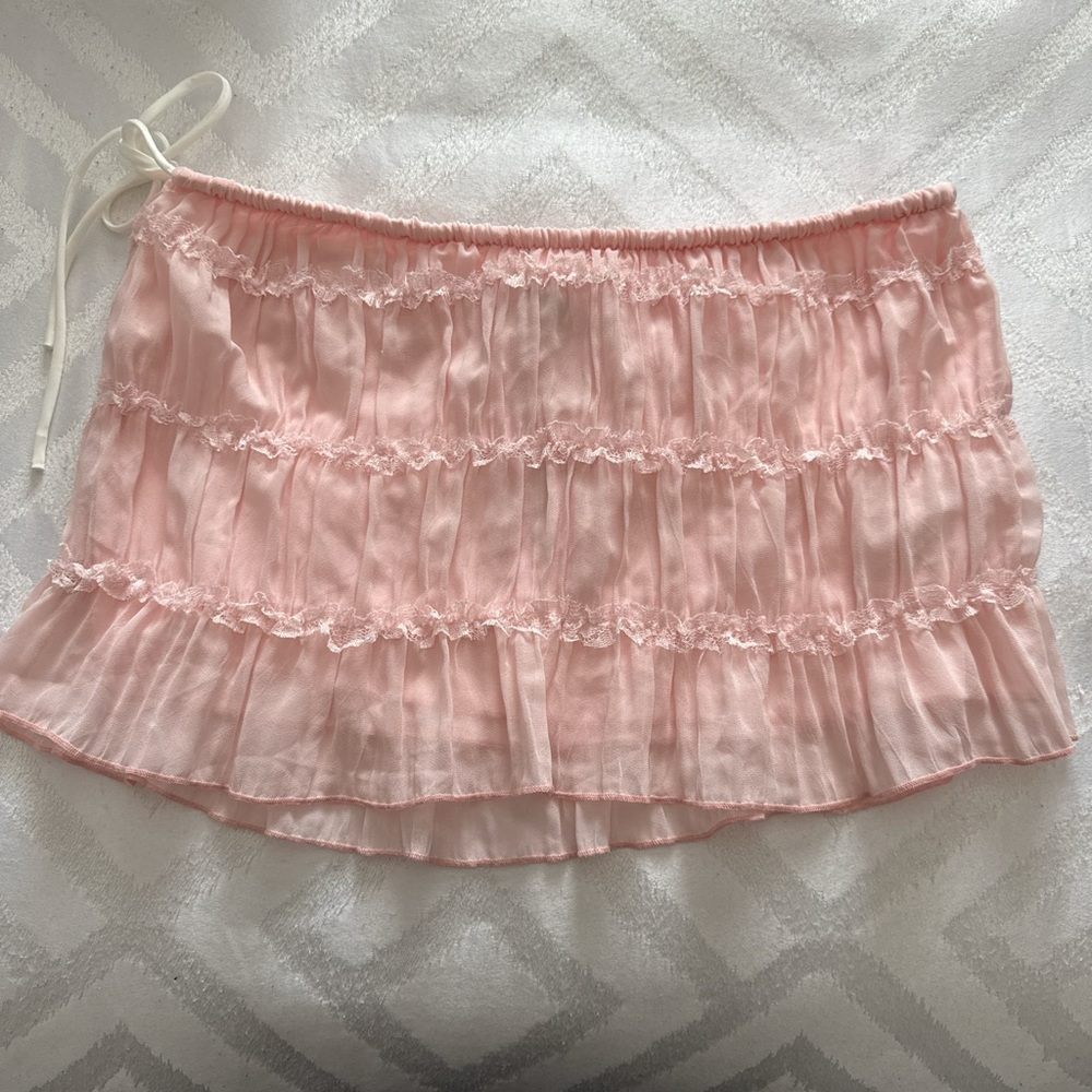 Edikted Pink Ruffled Mini Skirt - Picture 2 of 3